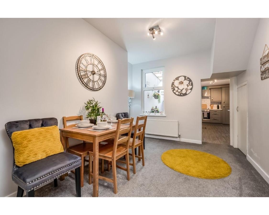 Central Belfast Apartments Ravenhill Dış mekan fotoğraf